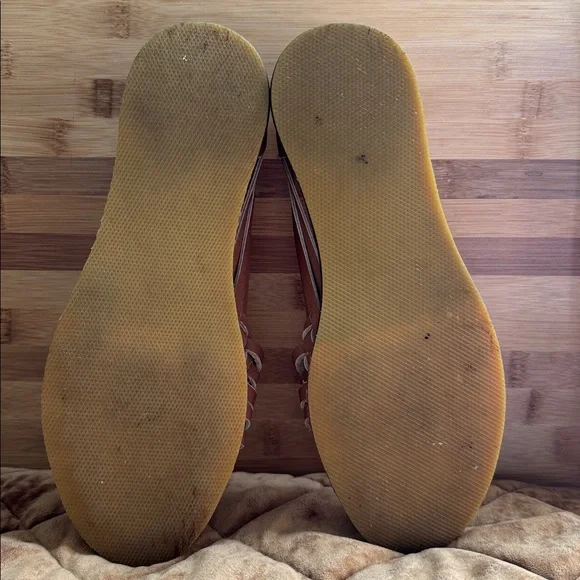 Nisolo Women's Tan Huarache Flats - Picture 5 of 7